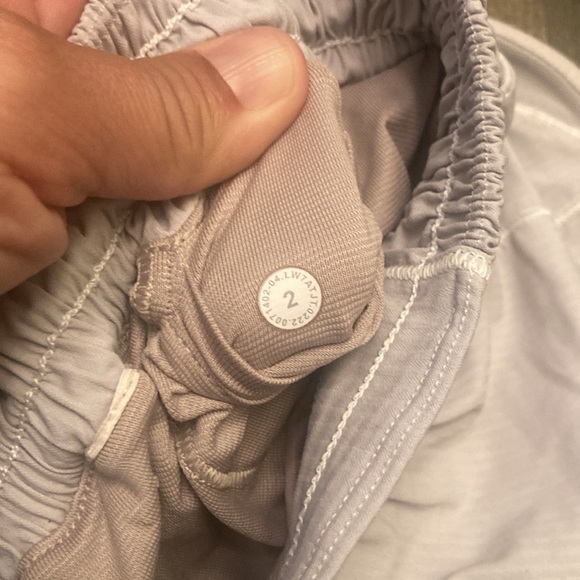 Lululemon shorts - Picture 4 of 5